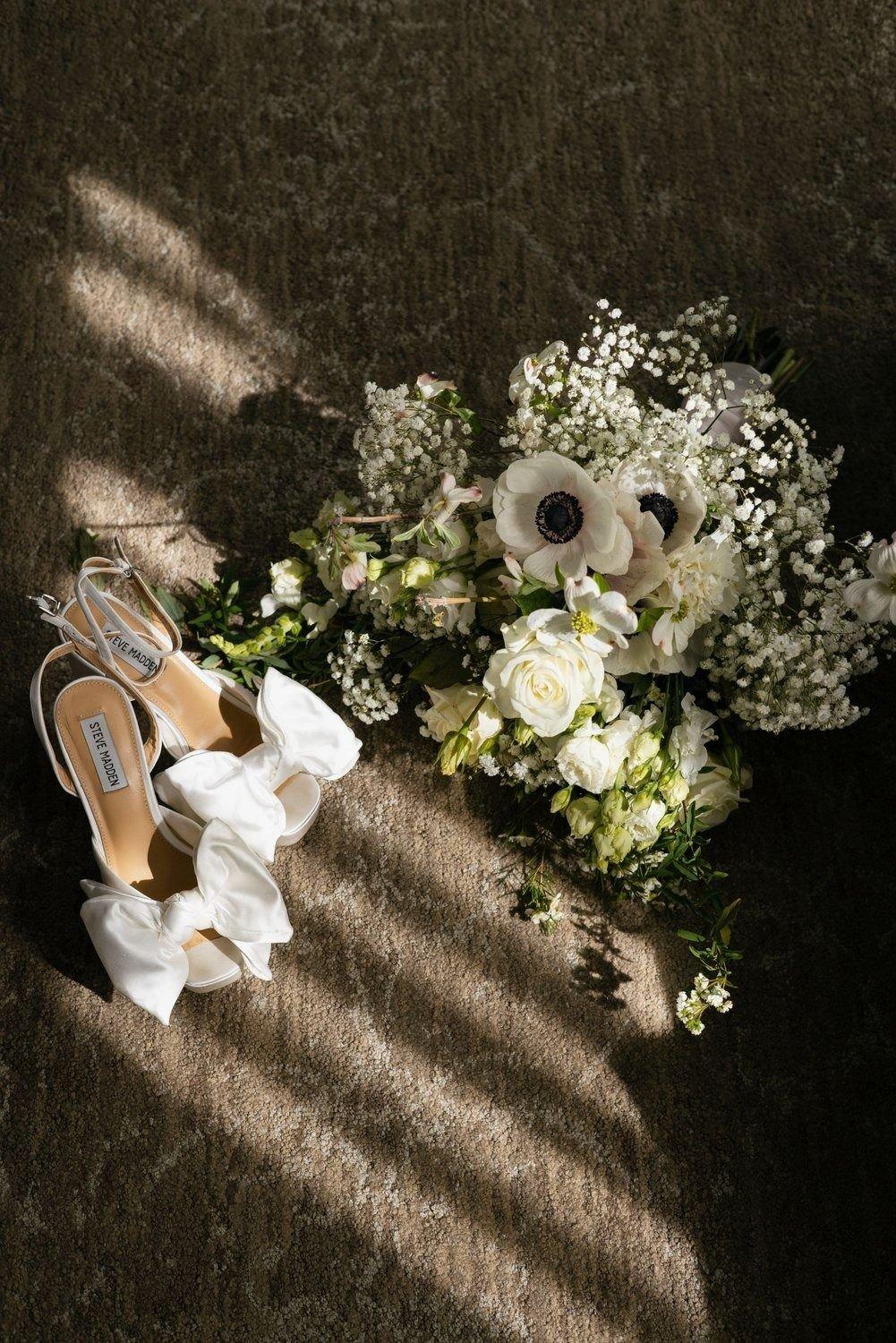 carousel-hero-element image-1