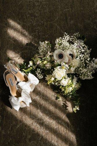 mobile - carousel-hero-element image-1